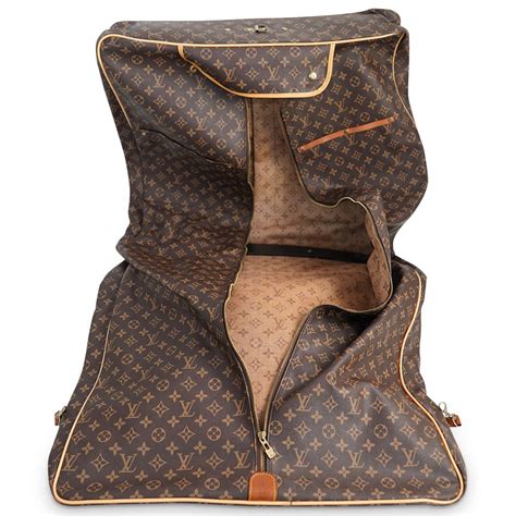 louis vuitton garment bag real or fake